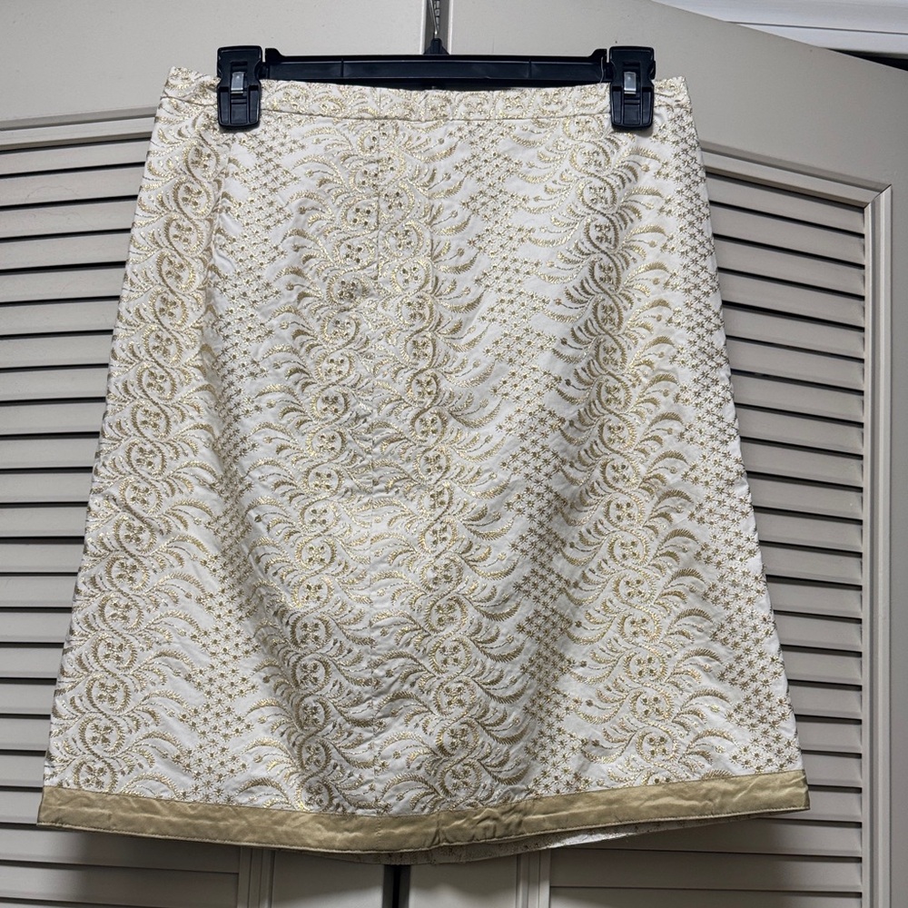 Banana Republic Cream and Gold A-Line Skirt